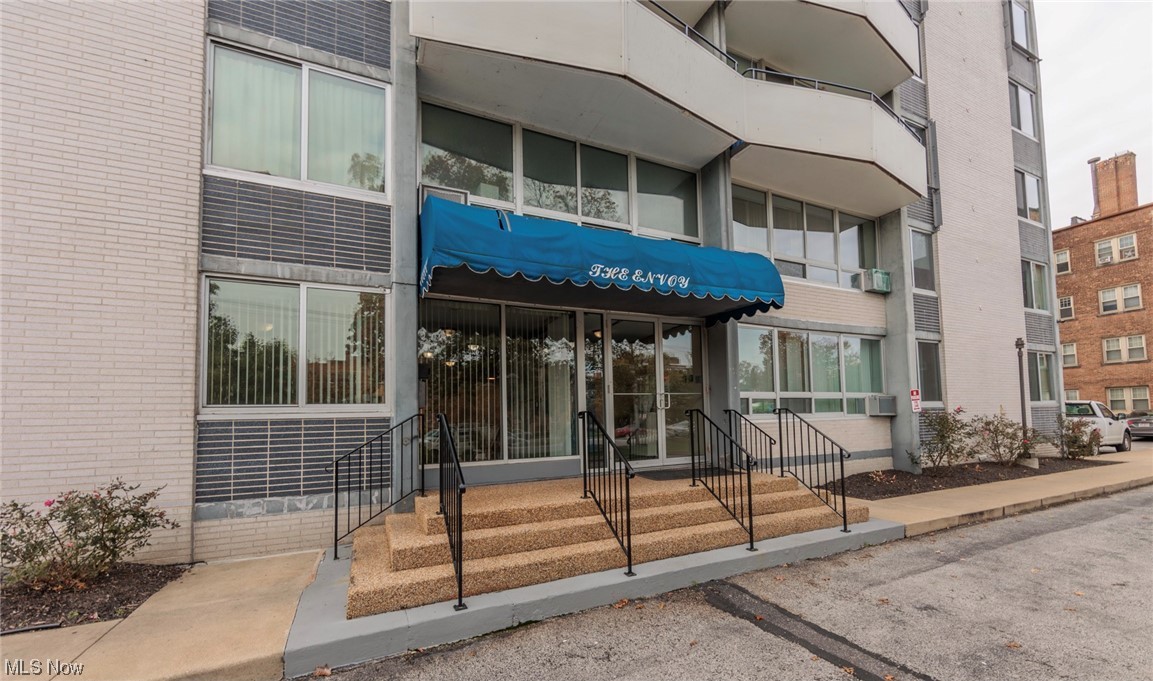 Envoy Condo - Residential