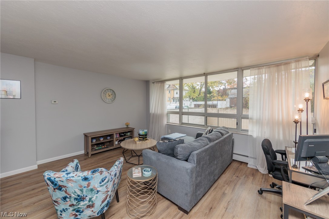 Envoy Condo - Residential