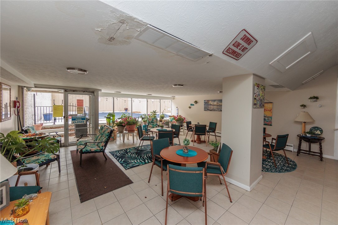 Envoy Condo - Residential