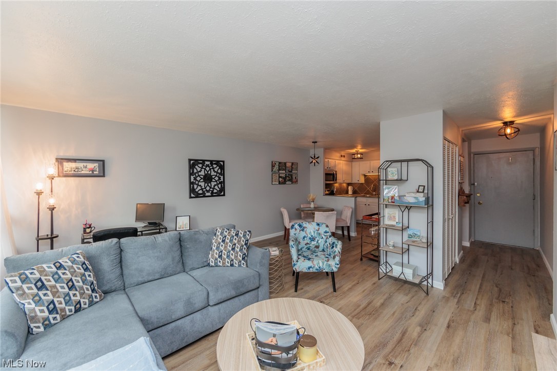 Envoy Condo - Residential