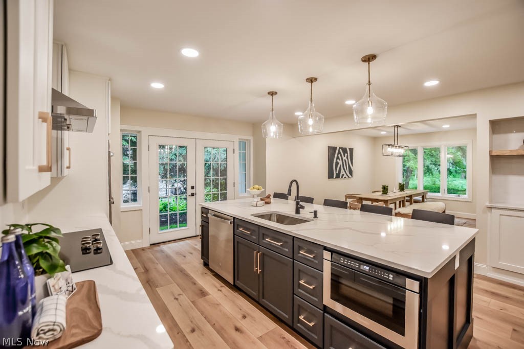 Riverview - Residential