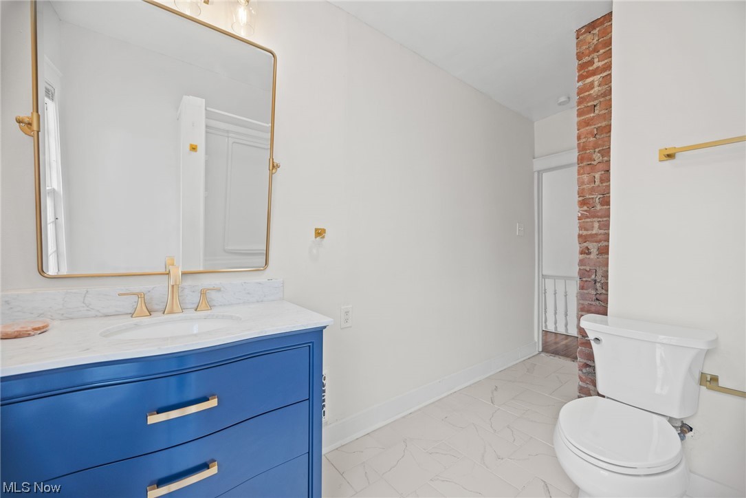 Shaker Lakes 02 - Residential