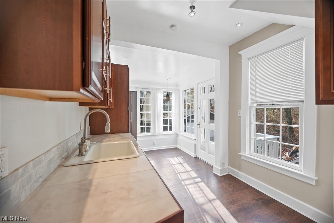 Shaker Lakes 02 - Residential