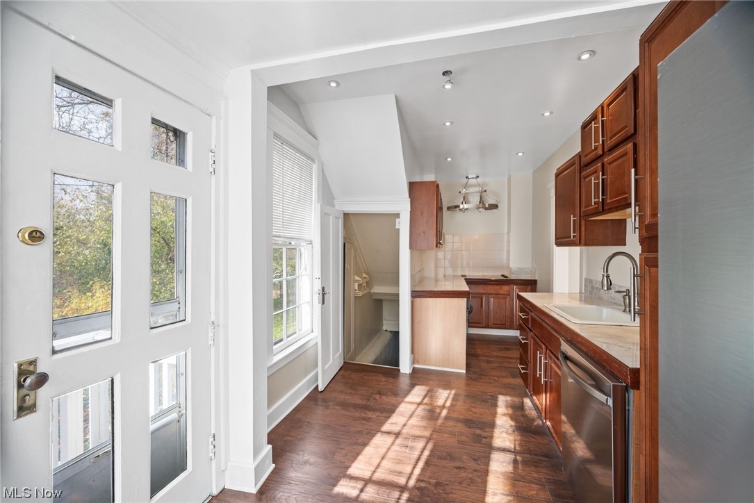 Shaker Lakes 02 - Residential