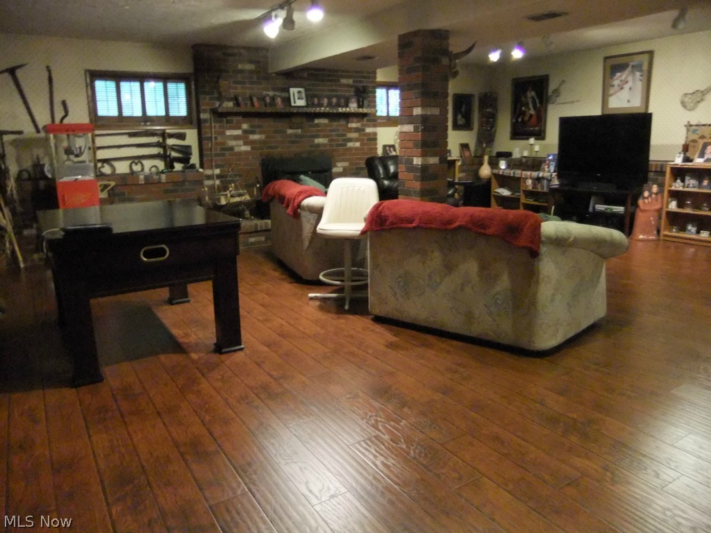 Shepherd Hills - Residential