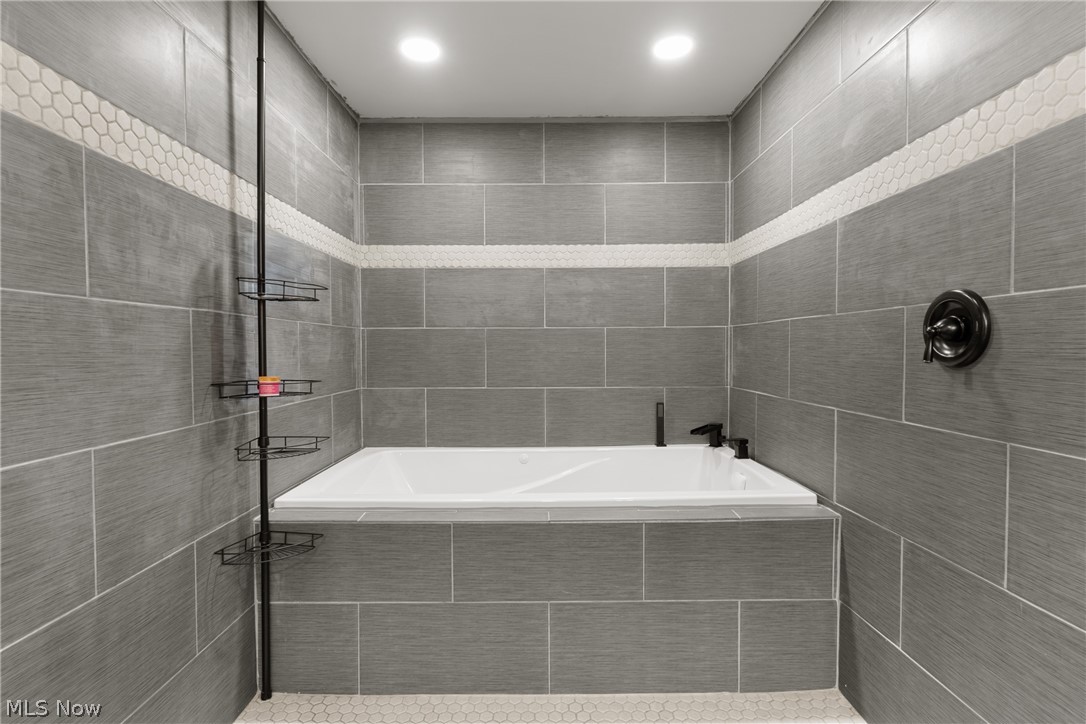 Castleton Estates - Residential