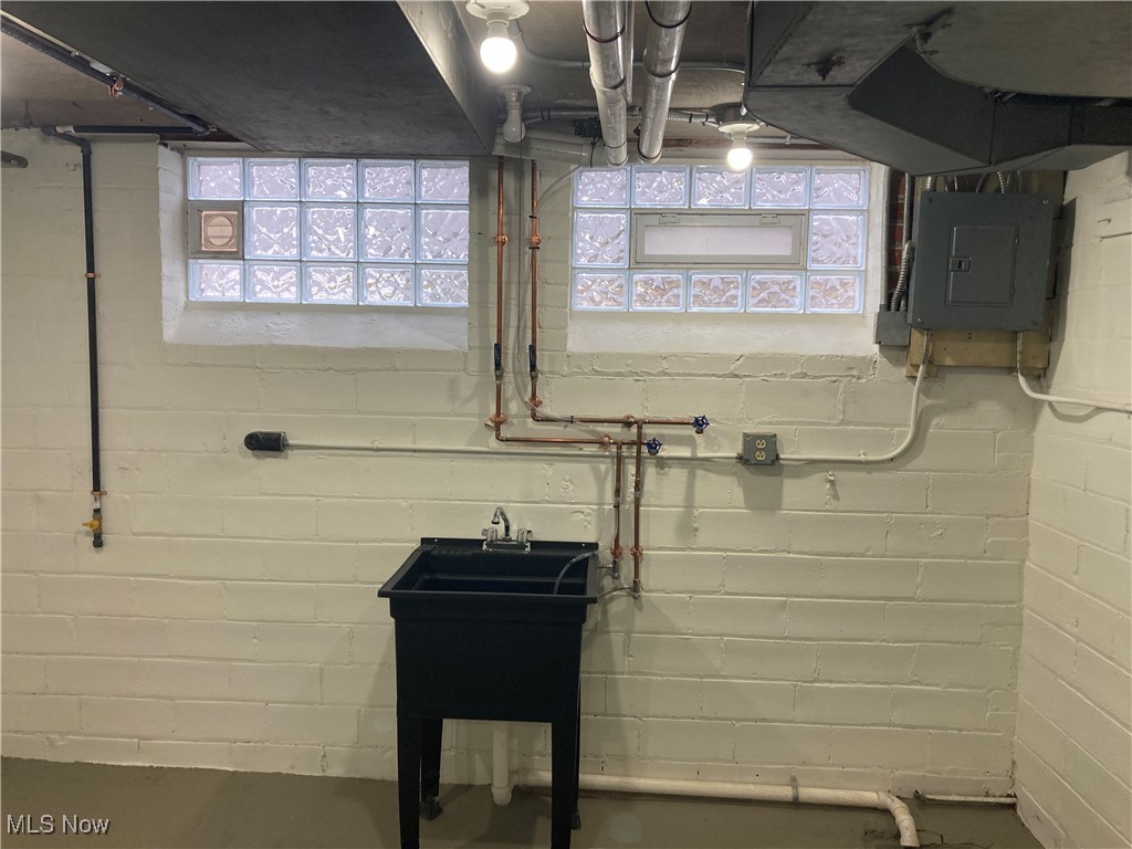 Ha Stahl Properties Company's - Residential