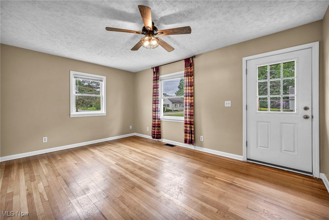 1002 Owego Street, Painesville, Ohio image 4