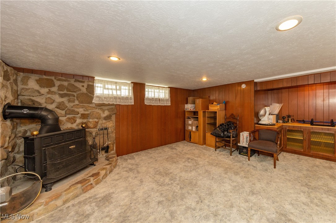 Mayfield Heights, Ohio 44124, United States, 3 Bedrooms Bedrooms, ,3 BathroomsBathrooms,Residential,Contingent,140217