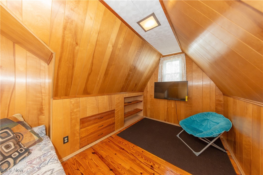 Mayfield Heights, Ohio 44124, United States, 3 Bedrooms Bedrooms, ,3 BathroomsBathrooms,Residential,Contingent,140217