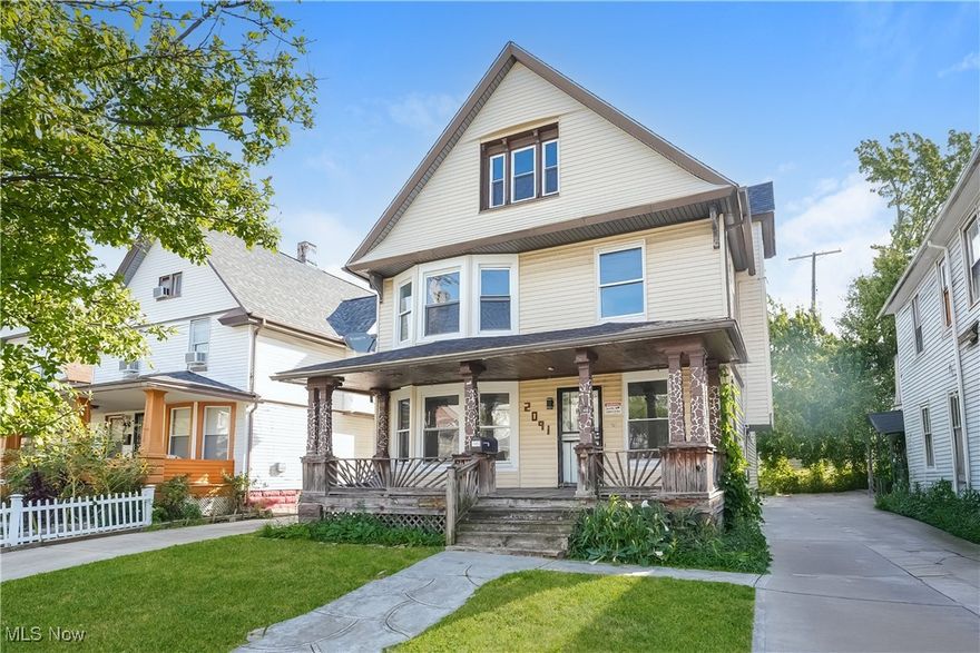Spacious home, featuring updated flooring, fresh paint, and a bright kitchen with modern finishes. Convenient half bath on main level. Large living and dining areas, 4 comfortable bedrooms, and a covered front porch. Convenient location near shopping, dining, and highway access. Make this yours today!