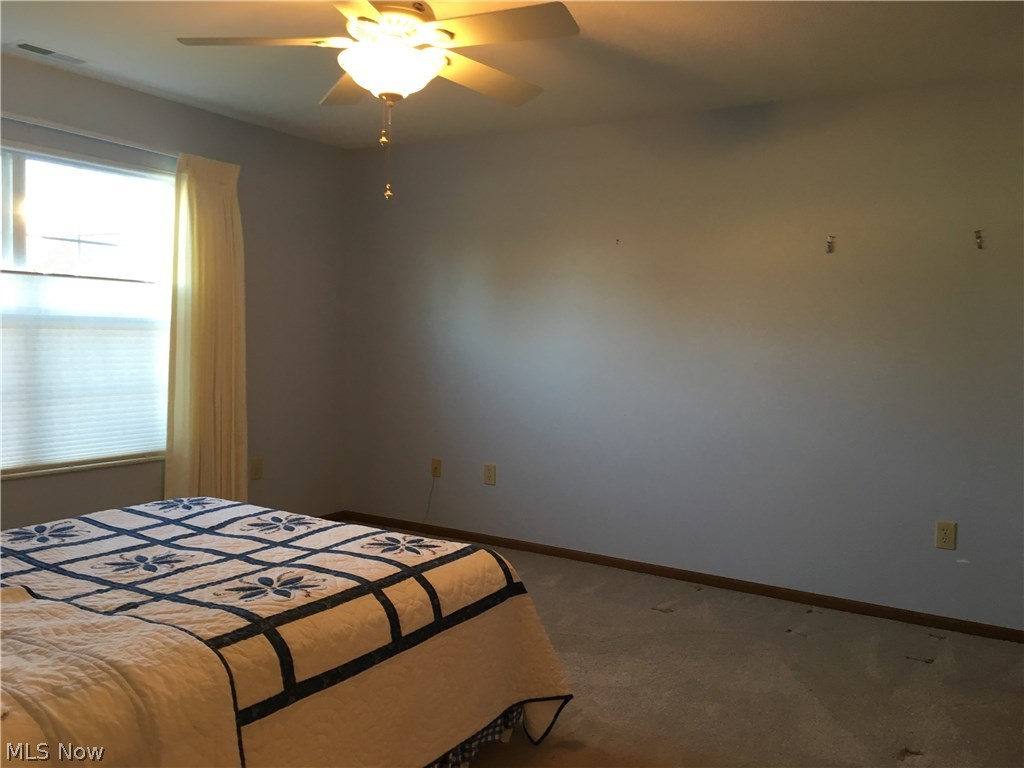 HUNTERS CHASE - Residential