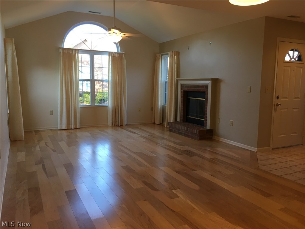 HUNTERS CHASE - Residential