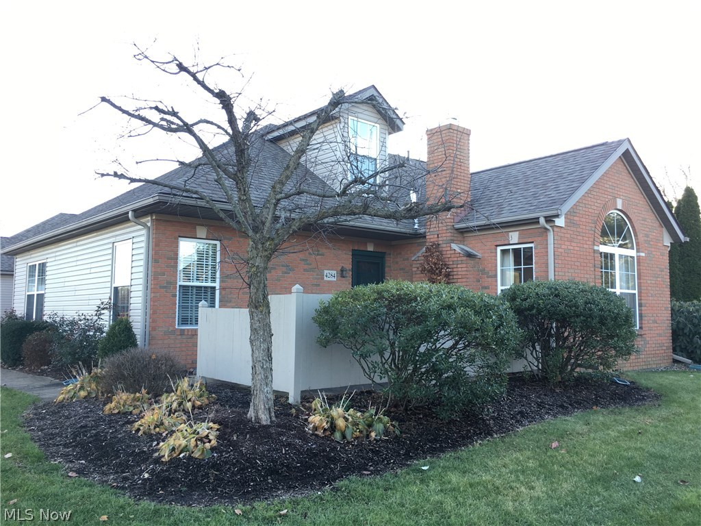 HUNTERS CHASE - Residential