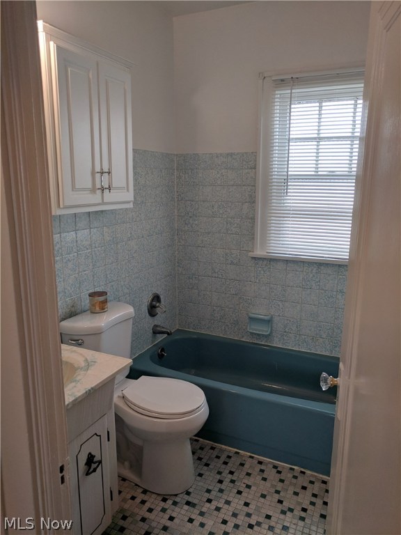 Seltzer Realty Cos Garfield B - Residential Income