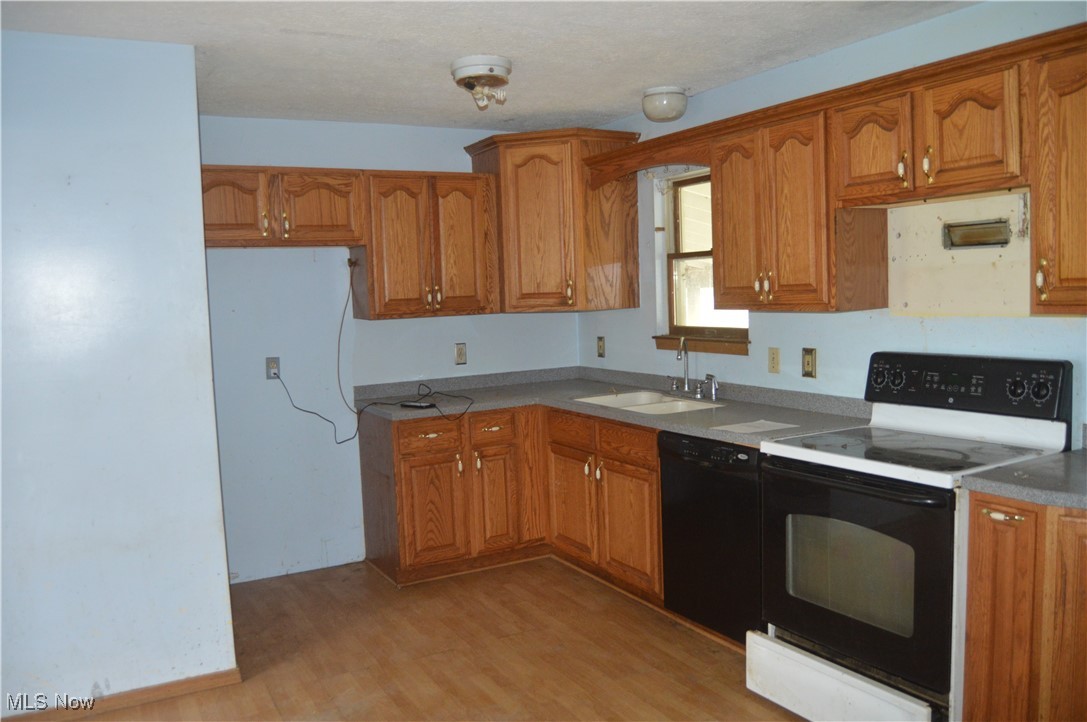 5676 Thompson Clark Road, Bristolville, Ohio image 6