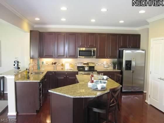 Tiberon Trace - Residential