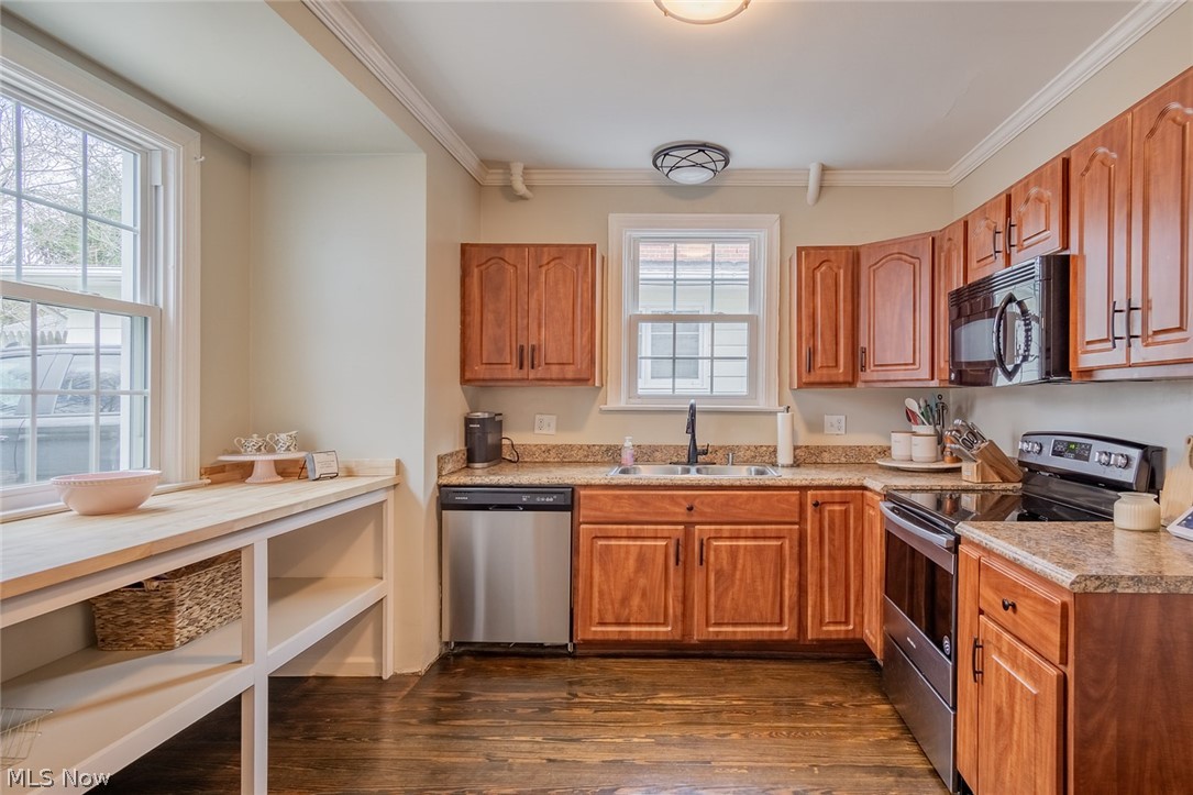 Alburn Realty Companys - Residential