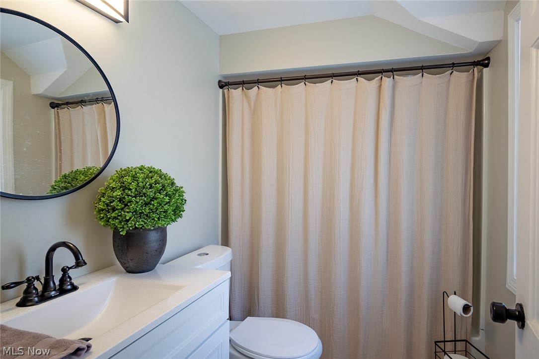 Alburn Realty Companys - Residential