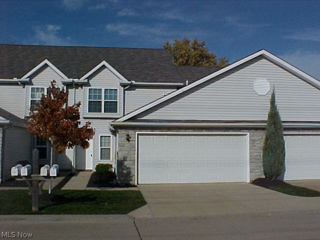 Lomond Place Condo Ph 02 - Residential