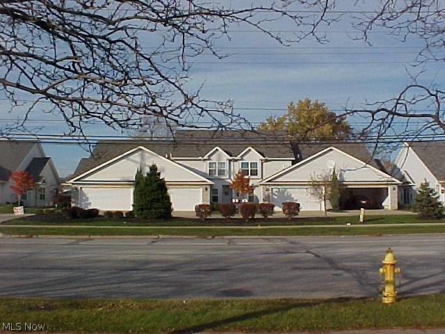 Lomond Place Condo Ph 02 - Residential