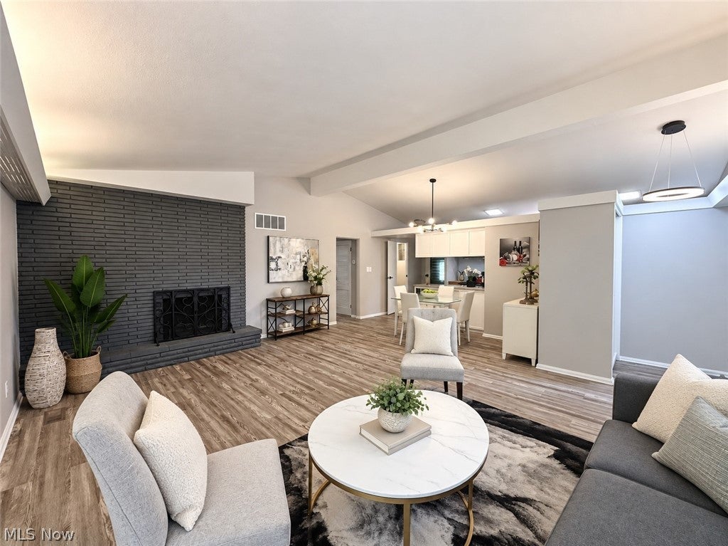 4949 Horizon Drive