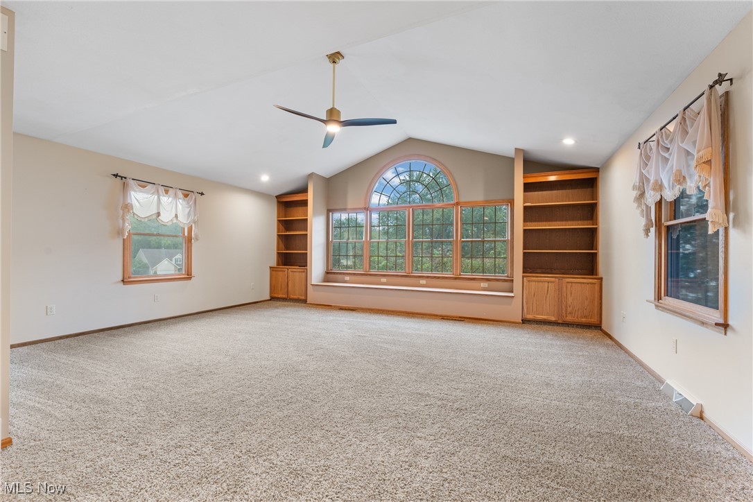 134 Shore Line Avenue NW