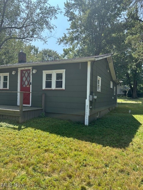 ?Calling all Investors. Home is a fixer upper on a beautiful corner lot. Garage has office conversion with electric, cable and heat. Lots of potential that needs work. New roof, Furnace, and electric in 2023. Waterproofing completed in the basement in the last 2 years.