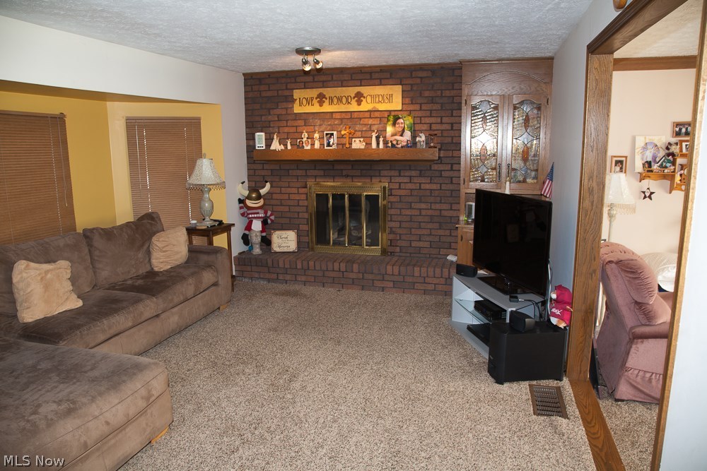Emerald Hills - Residential