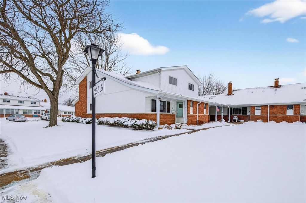 Photo of 25515 Country Club Boulevard #12, North Olmsted, OH 44070 (MLS # 5183277)