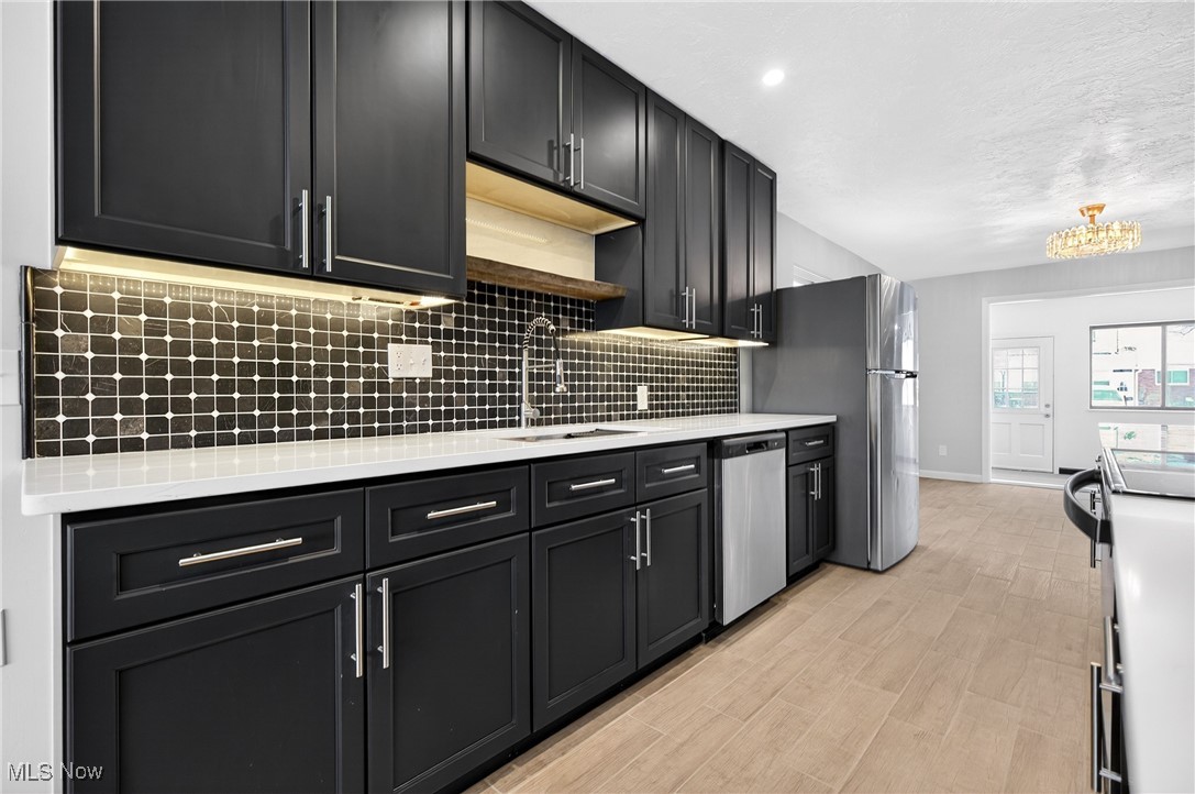 Country Club Condo - Residential