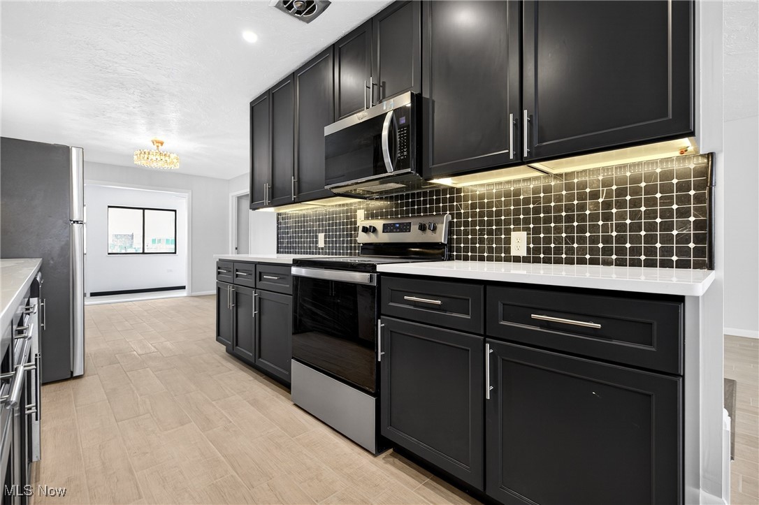 Country Club Condo - Residential