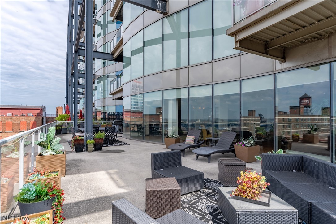 Pinnacle Condo - Residential Lease