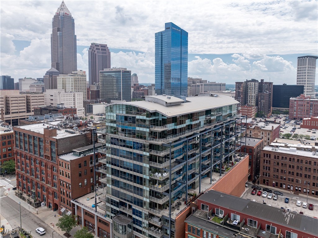 Pinnacle Condo - Residential Lease