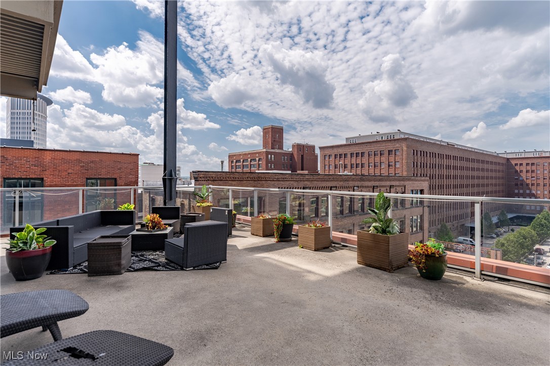 Pinnacle Condo - Residential Lease