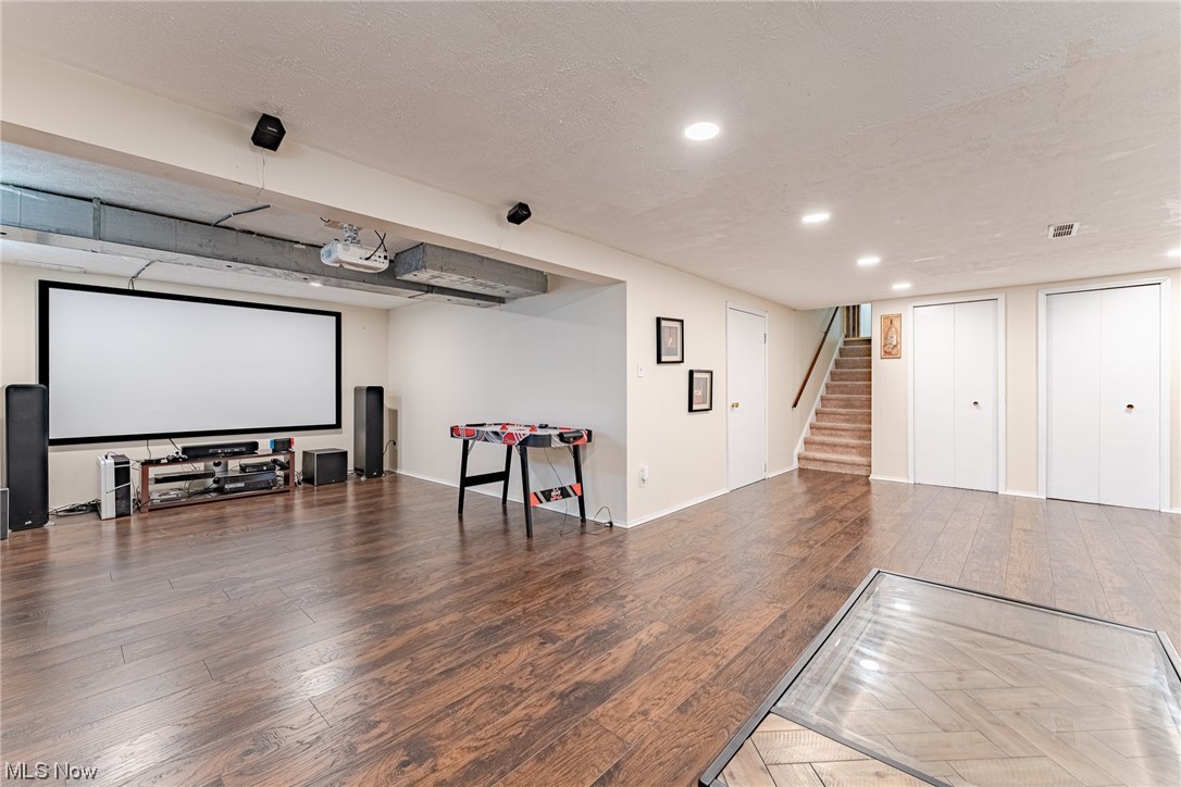 Huntclub Meadows - Residential