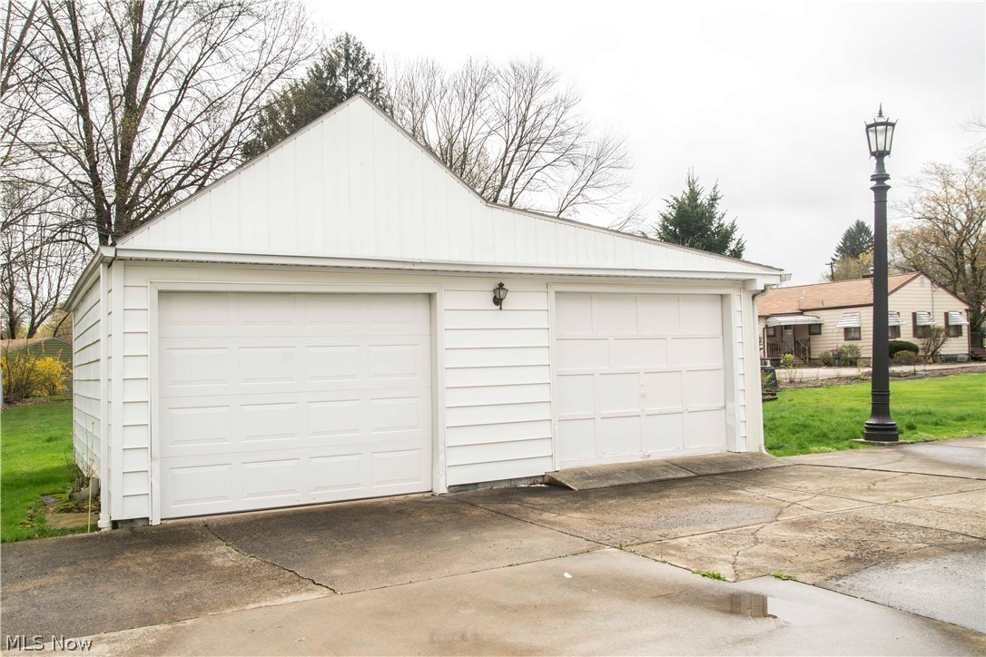 New England Lanes - Residential