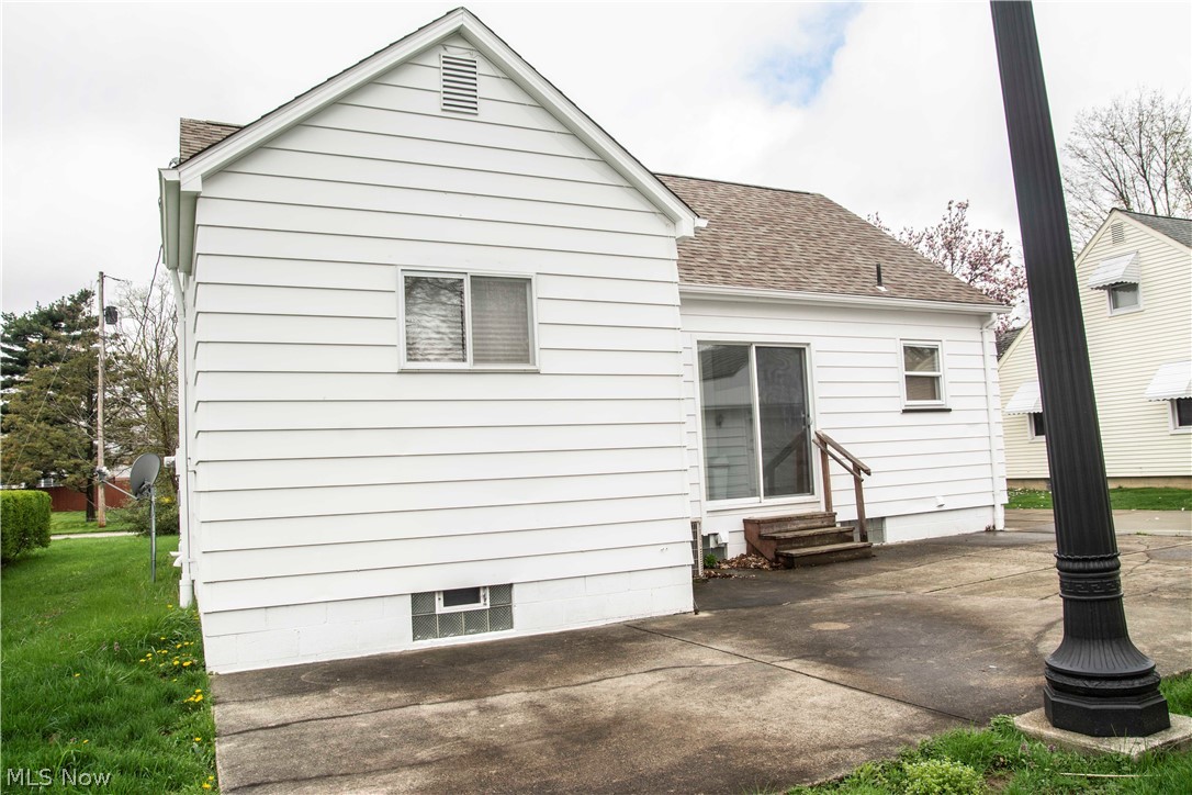 New England Lanes - Residential