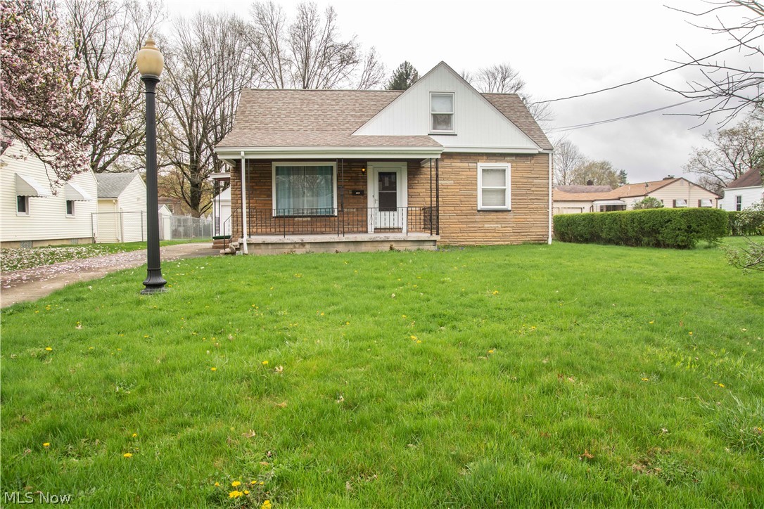 New England Lanes - Residential