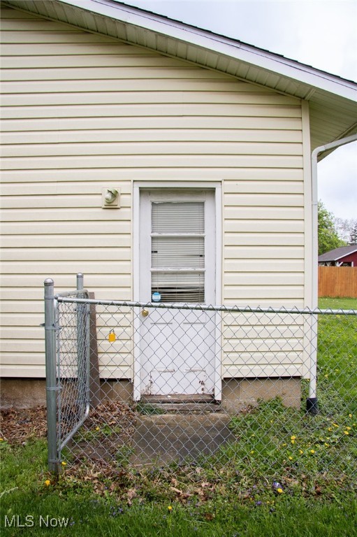 1487 Harden Drive, Barberton, Ohio image 35