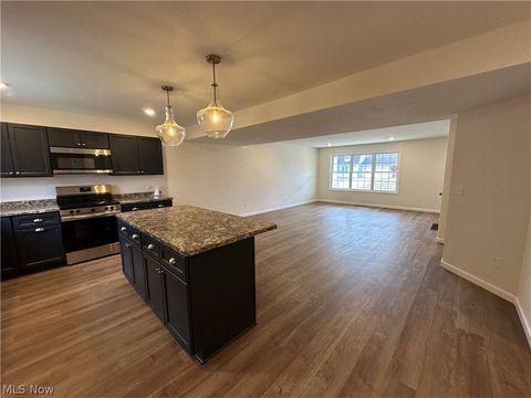 Tiny photo for 206 Beachwood Drive, Youngstown, OH 44505 (MLS # 5190020)