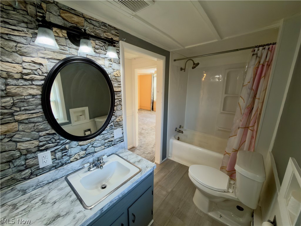 Amherst - Residential Lease