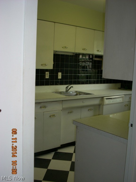 Shaker Towers Condo - Residential