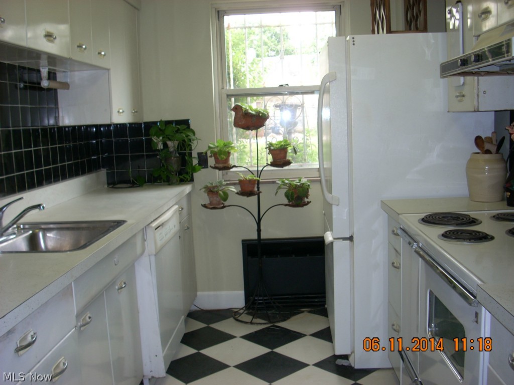 Shaker Towers Condo - Residential