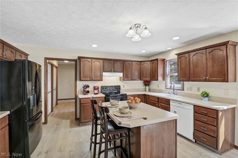 Tiny photo for 970 Scenic Lane, Seven Hills, OH 44131 (MLS # 5254690)