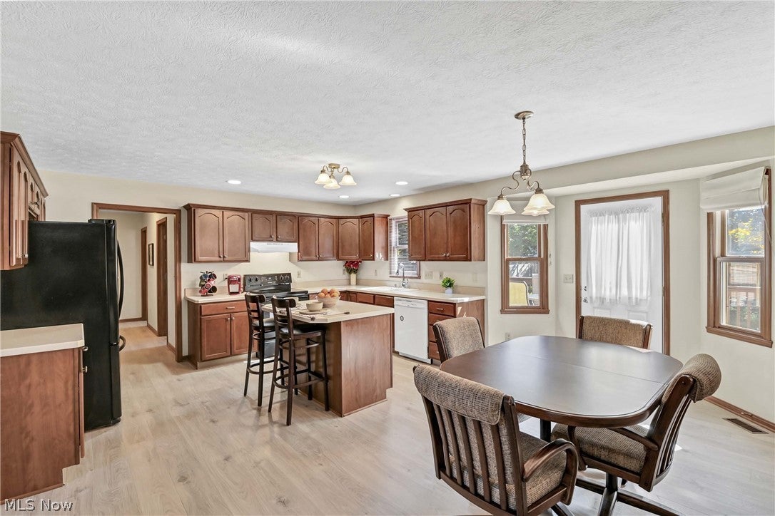 970 Scenic Lane