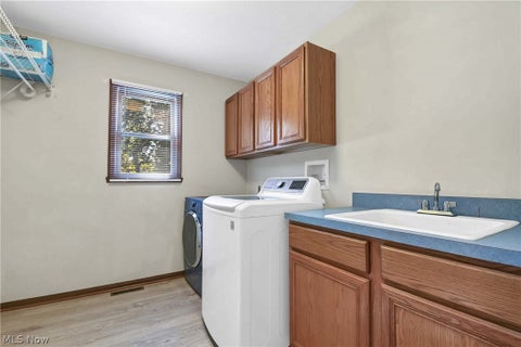 Tiny photo for 970 Scenic Lane, Seven Hills, OH 44131 (MLS # 5254690)
