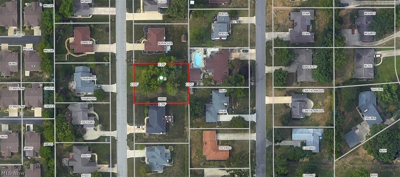 Heltzels Farm 01 - Land