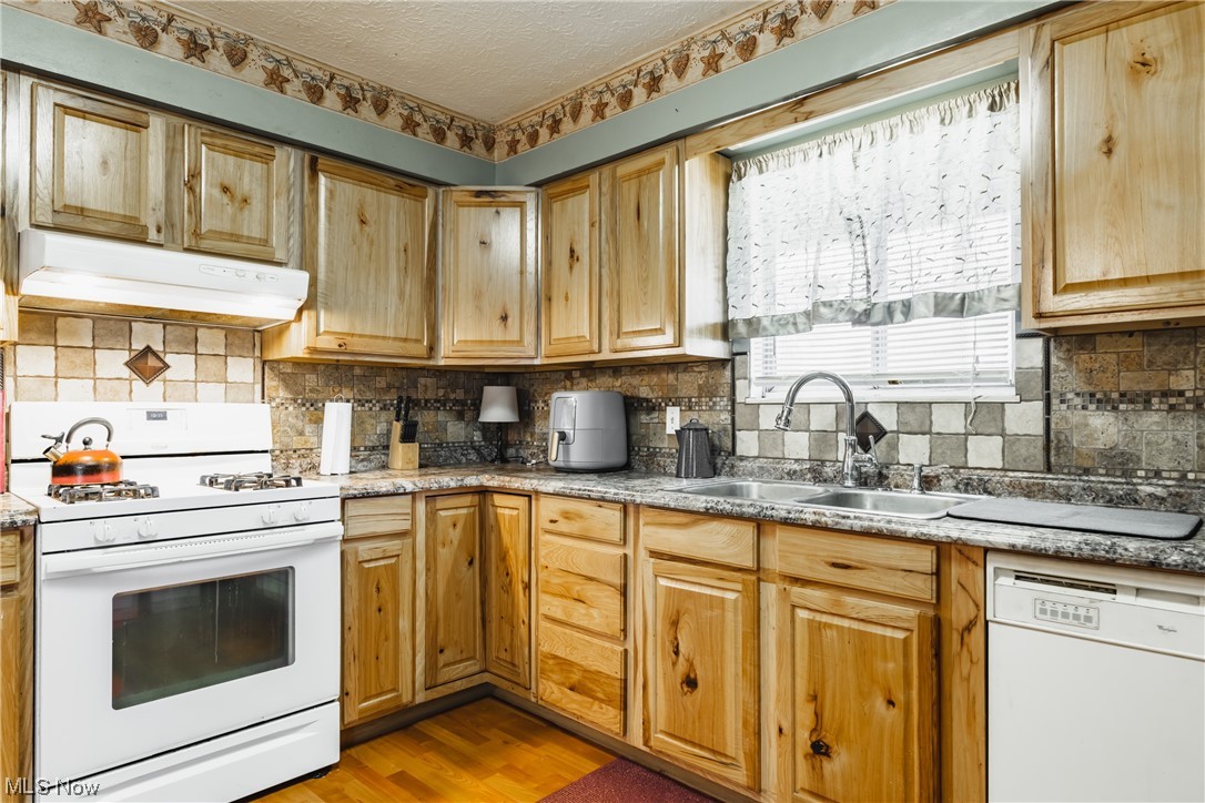 Ray Tavenners Sub - Residential