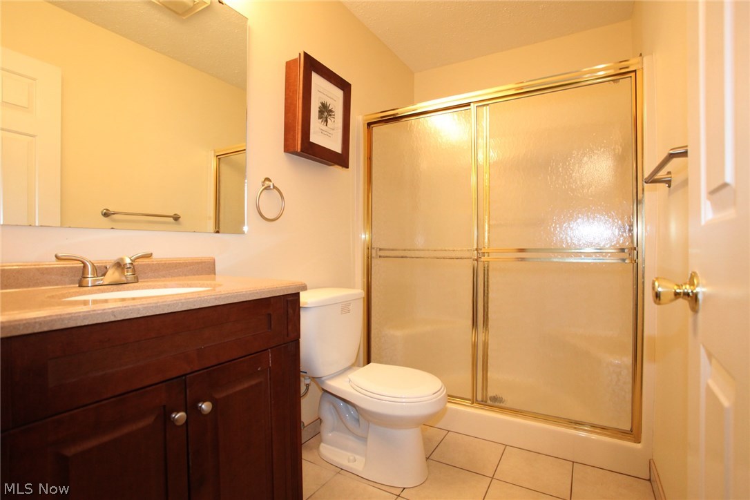 Avon Woods Condo - Residential Lease